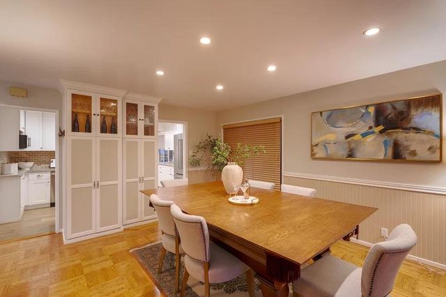 467 Avalon Drive, South San Francisco, CA 94080
