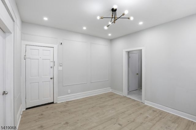 124 Paine Ave, Irvington Twp., NJ 07111