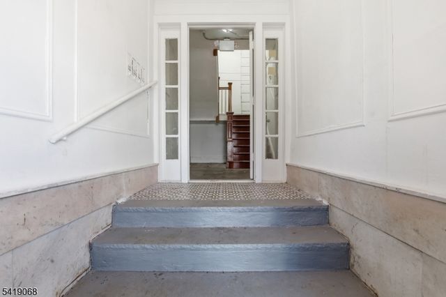 124 Paine Ave, Irvington Twp., NJ 07111