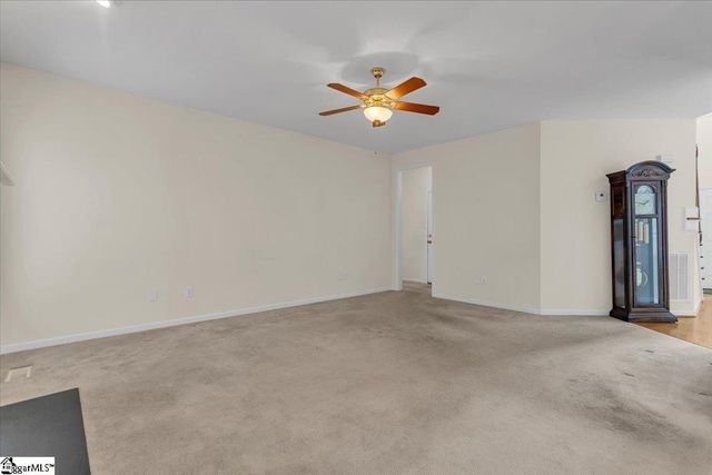 1105 Farming Creek Drive, Simpsonville, SC 29680