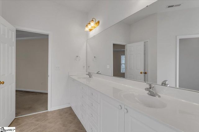 1105 Farming Creek Drive, Simpsonville, SC 29680