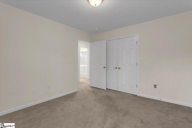 1105 Farming Creek Drive, Simpsonville, SC 29680