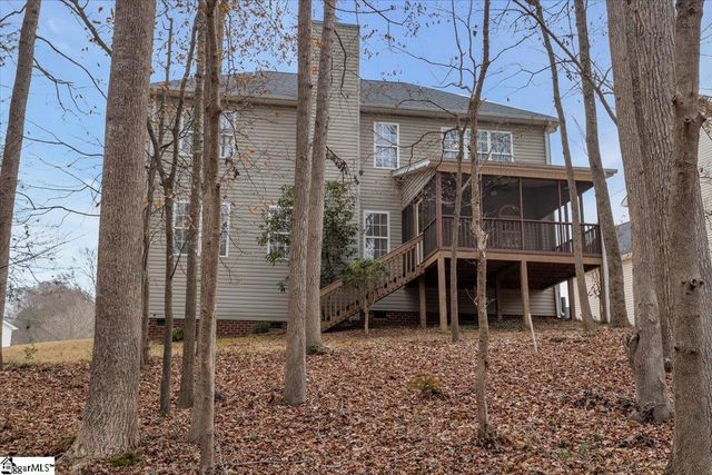 1105 Farming Creek Drive, Simpsonville, SC 29680