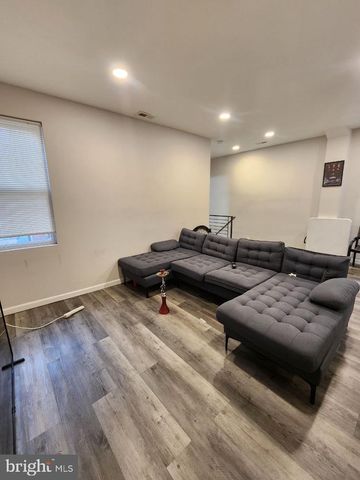 7034 N BROAD ST, Philadelphia, PA 19126
