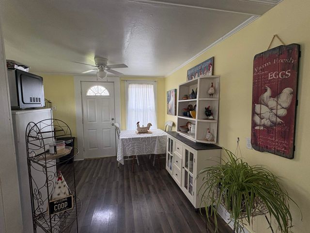 631 E Castleberry Street, Piggott, AR 72454