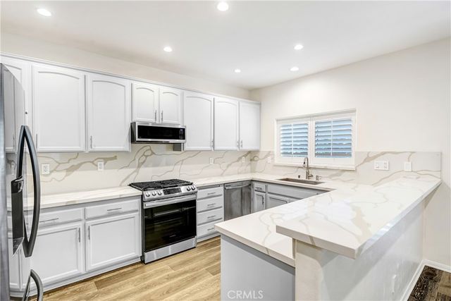 10025 Topanga Canyon 109, Chatsworth, CA 91311