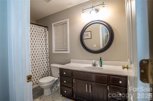 3321 39th Avenue Court NE 5, Hickory, NC 28601