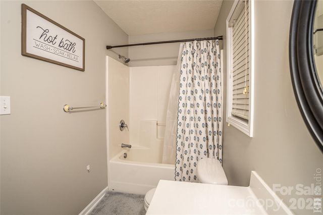 3321 39th Avenue Court NE 5, Hickory, NC 28601