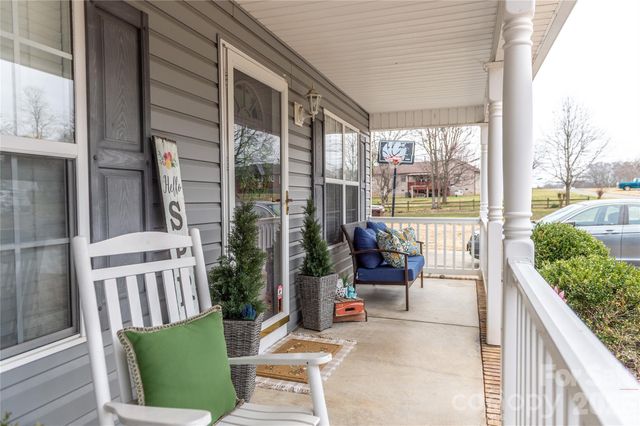 3321 39th Avenue Court NE 5, Hickory, NC 28601