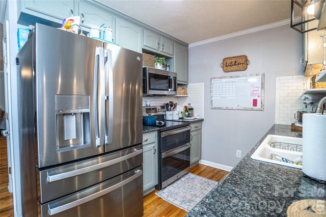 3321 39th Avenue Court NE 5, Hickory, NC 28601