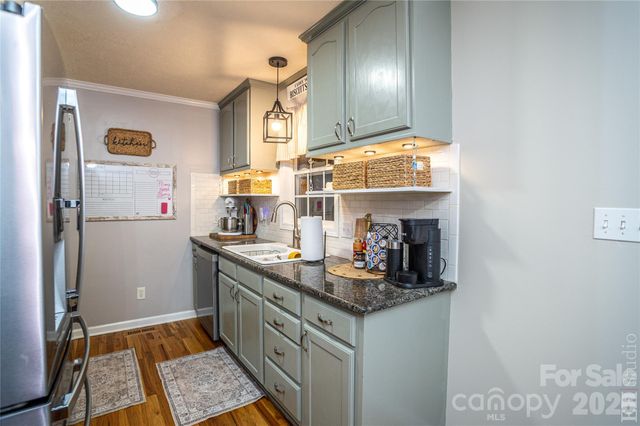 3321 39th Avenue Court NE 5, Hickory, NC 28601