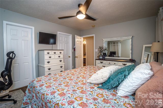 3321 39th Avenue Court NE 5, Hickory, NC 28601