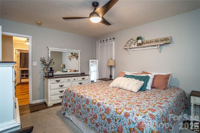 3321 39th Avenue Court NE 5, Hickory, NC 28601