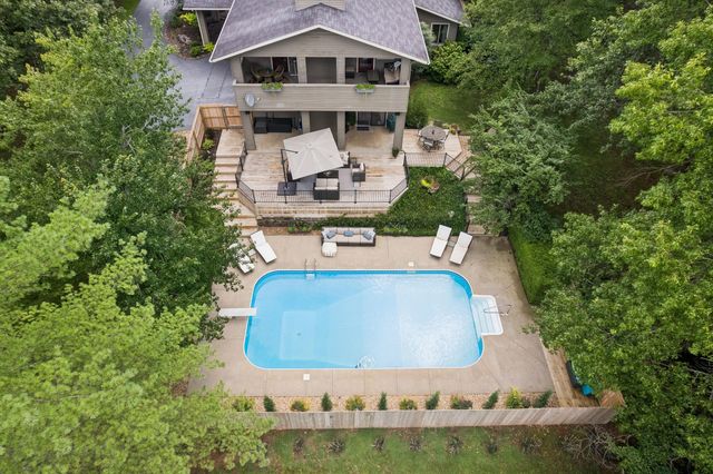 4550 E Bannister Road, Springfield, MO 65809