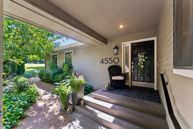 4550 E Bannister Road, Springfield, MO 65809