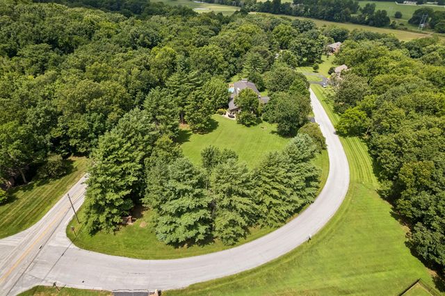 4550 E Bannister Road, Springfield, MO 65809