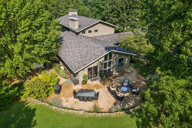 4550 E Bannister Road, Springfield, MO 65809