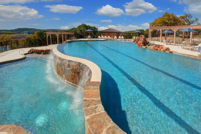 8018 Rosso Blanket DR, Lago Vista, TX 78645