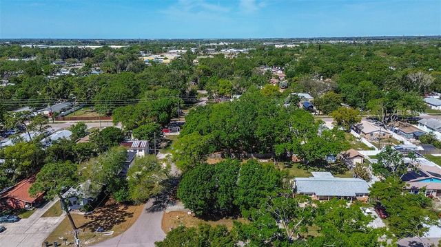 15204 WESTMINISTER AVENUE, Clearwater, FL 33760