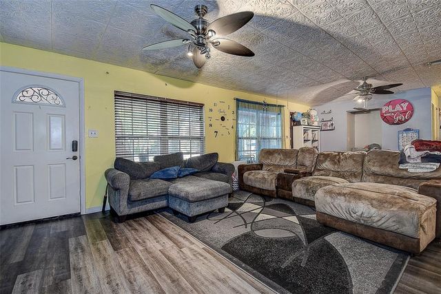 15204 WESTMINISTER AVENUE, Clearwater, FL 33760