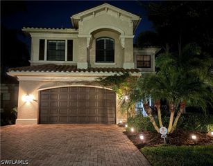 3402 Tigris LN, Naples, FL 34119