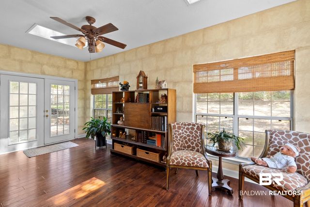 1313 E Carson Rd, Mobile, AL 36695