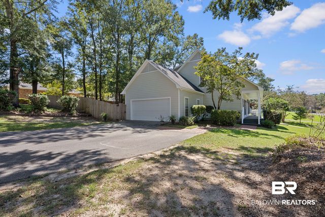 1313 E Carson Rd, Mobile, AL 36695