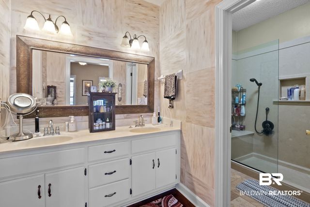 1313 E Carson Rd, Mobile, AL 36695