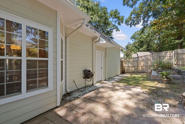 1313 E Carson Rd, Mobile, AL 36695