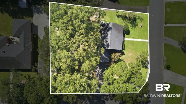 1313 E Carson Rd, Mobile, AL 36695