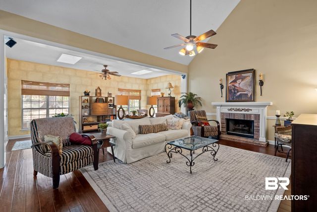 1313 E Carson Rd, Mobile, AL 36695