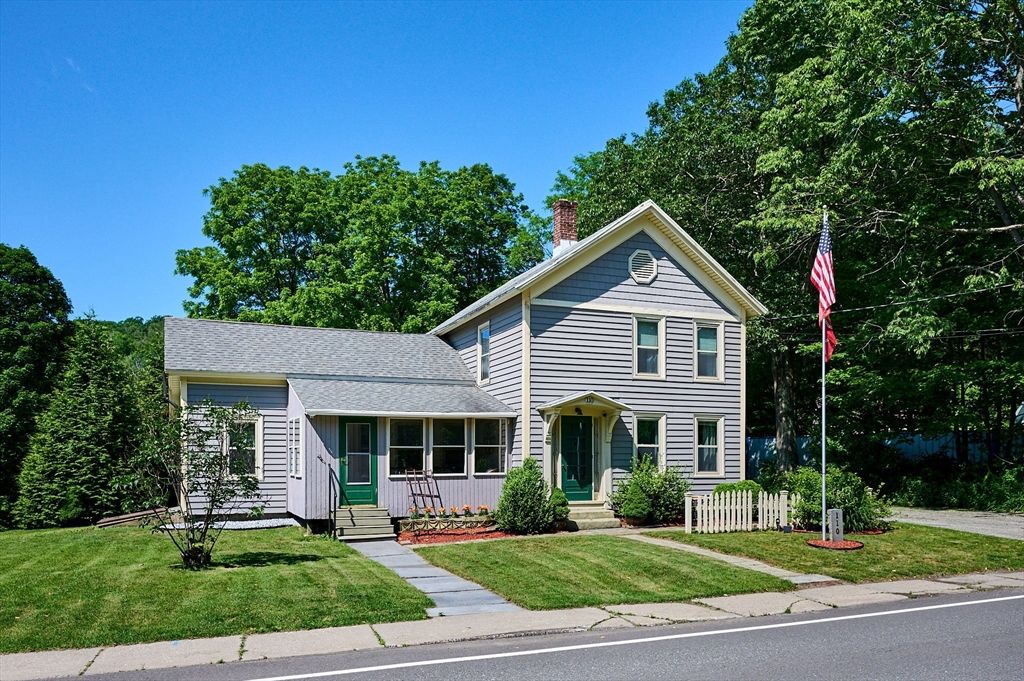 110 Middlefield Rd, Chester, MA 01011