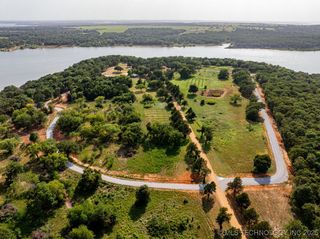 32 Morning Star Lane, Kingston, OK 73439