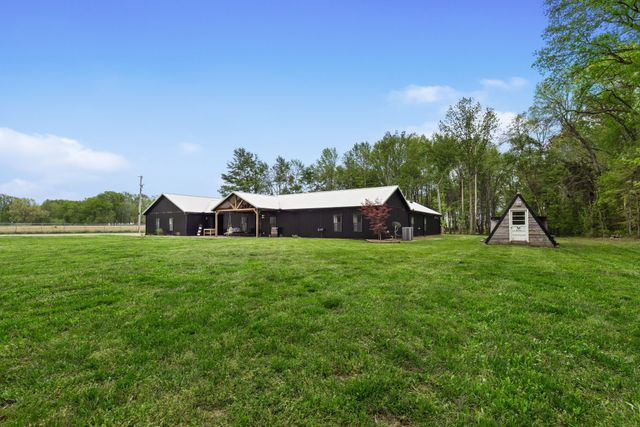 7909 Bill Moss Rd, White House, TN 37188
