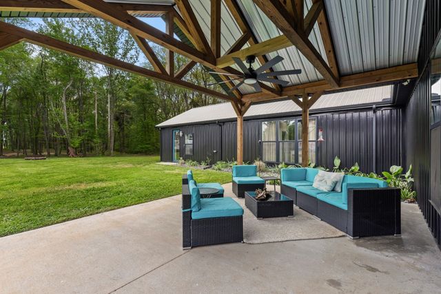 7909 Bill Moss Rd, White House, TN 37188