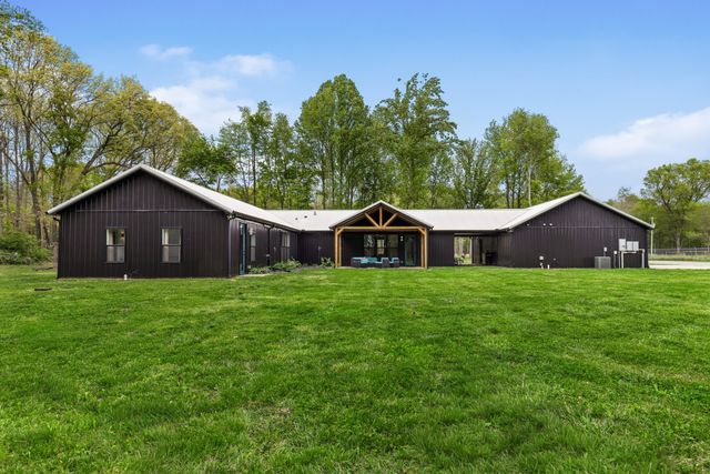 7909 Bill Moss Rd, White House, TN 37188
