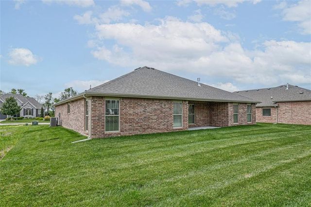 1643 N 156th Street, Basehor, KS 66007