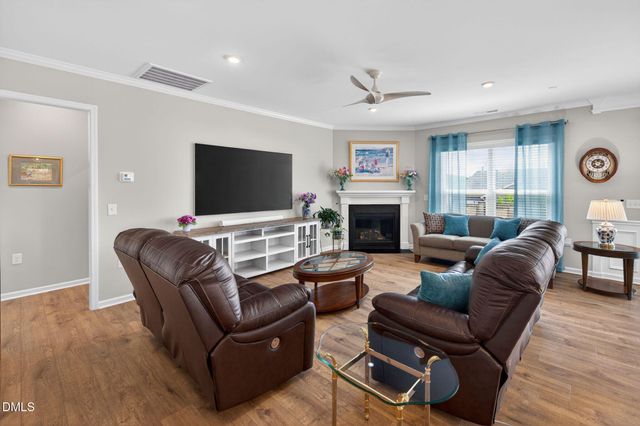 920 Del Webb Manor Avenue, Wake Forest, NC 27587