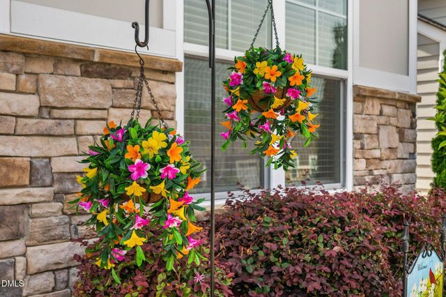 920 Del Webb Manor Avenue, Wake Forest, NC 27587