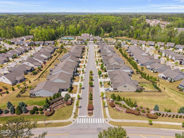 920 Del Webb Manor Avenue, Wake Forest, NC 27587