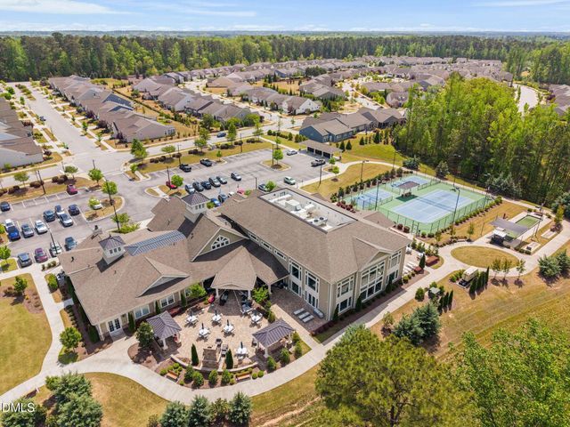 920 Del Webb Manor Avenue, Wake Forest, NC 27587