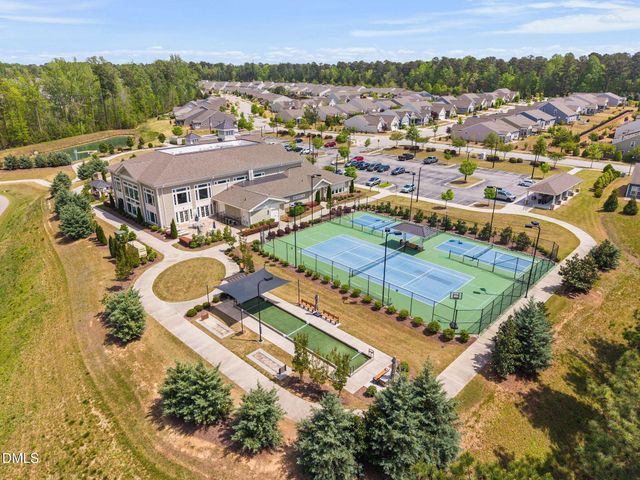 920 Del Webb Manor Avenue, Wake Forest, NC 27587