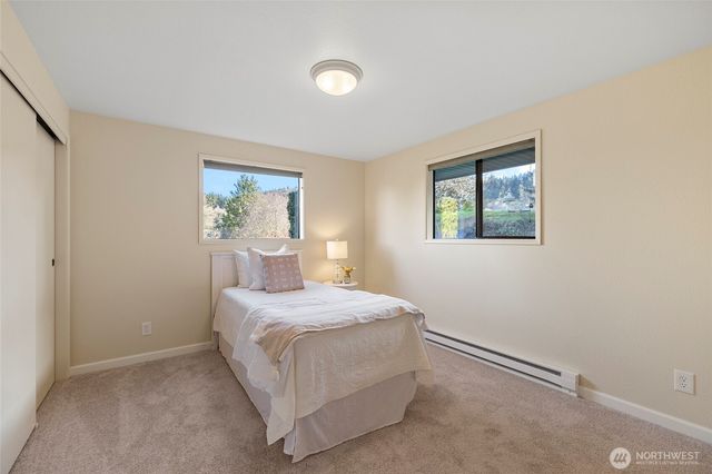 710 E Bay Front Lane, Oak Harbor, WA 98277