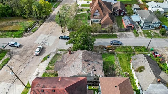 3301 Holman Street, Houston, TX 77004