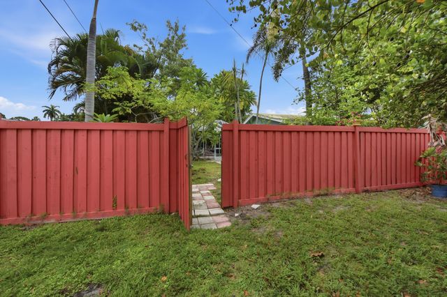1421 SW 13TH Street, Fort Lauderdale, FL 33312