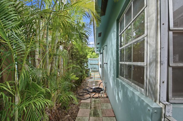 1421 SW 13TH Street, Fort Lauderdale, FL 33312