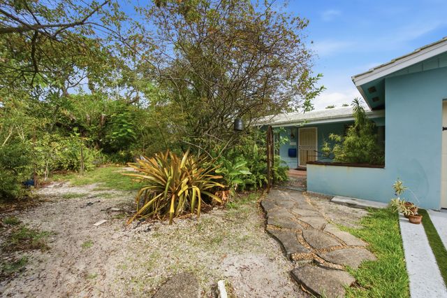 1421 SW 13TH Street, Fort Lauderdale, FL 33312
