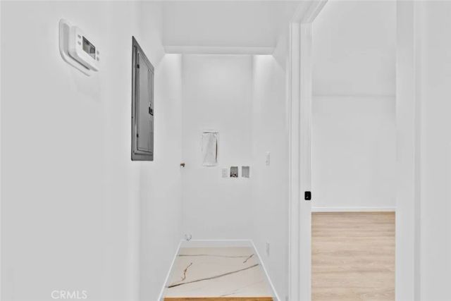 6842 Cedros Avenue, Van Nuys, CA 91405