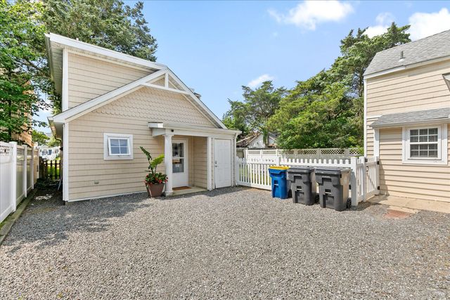 16 DELAWARE AVE, Rehoboth Beach, DE 19971