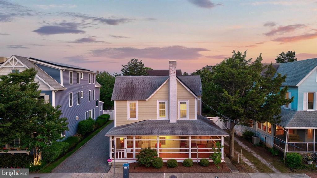 16 DELAWARE AVE, Rehoboth Beach, DE 19971